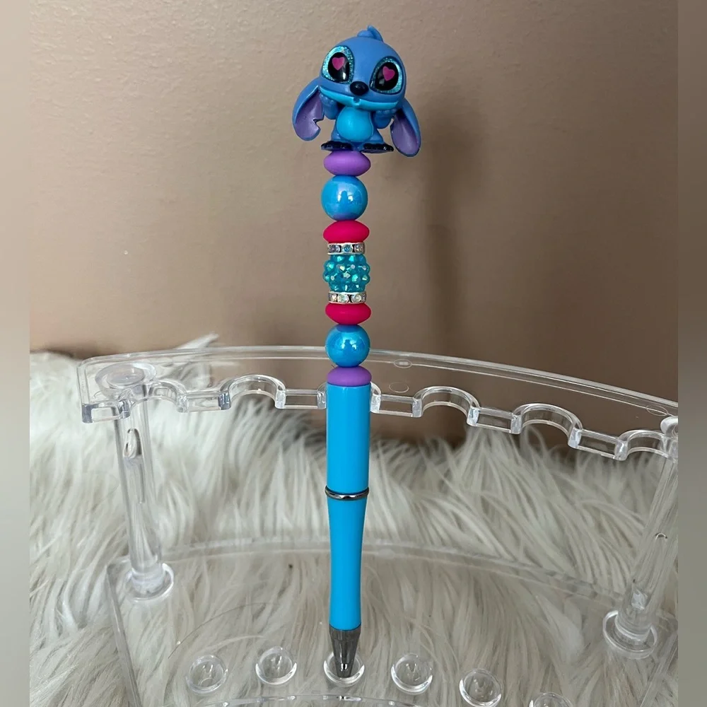 {Disney} Doorables Beadable Homemade Character Pen with Love Struck Stitch